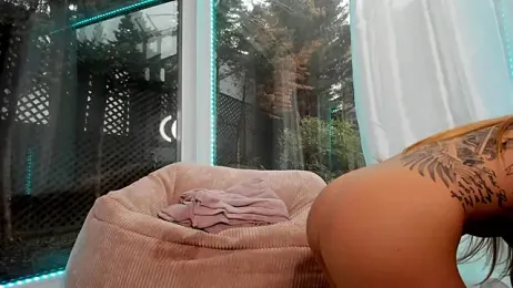 Mia__Milan webcam stripchat model stream image