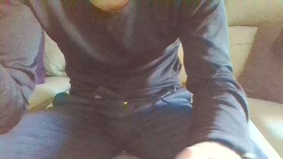 momentofeli webcam cam4 model stream image