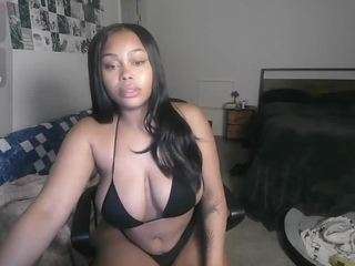 thelifeofmalij webcam camsoda model stream image