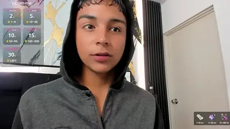 Seductivo_jr webcam stripchat model stream image