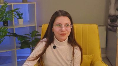 SunniHokenson webcam model stream image