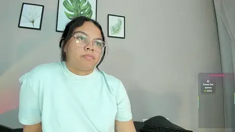 miaa_lux webcam model stream image