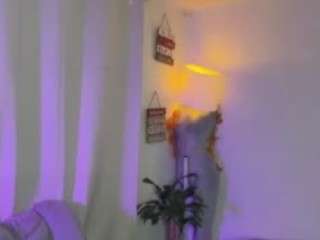 elissecinnamon webcam model stream image