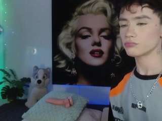 maxiy-001 webcam model stream image