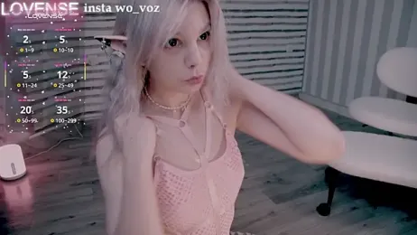 Careful_i_bite webcam stripchat model stream image