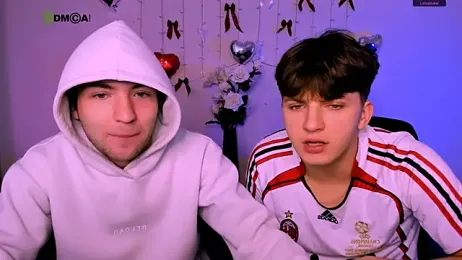 travis_wolf_ webcam model stream image