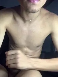 gabrielzinnnn085 webcam model stream image