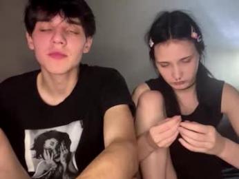 altycouple webcam model stream image