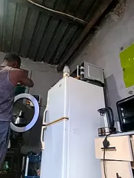 Petrossa webcam model stream image