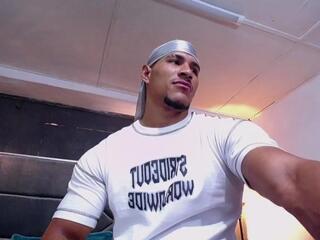 Teddy Fit webcam model stream image