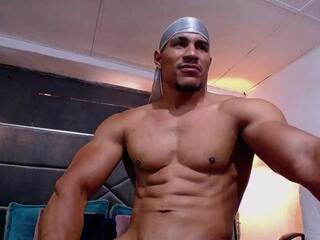 Teddy Fit webcam model stream image