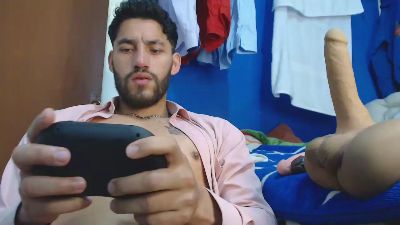 DERECKHOT33 webcam cam4 model stream image