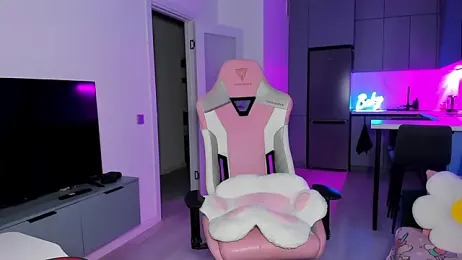 wow_lovie webcam model stream image