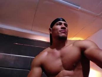 adam_fit19cm webcam model stream image