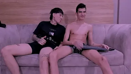 junior_friendss webcam model stream image