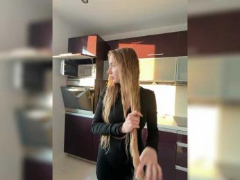 PickBlond webcam model stream image