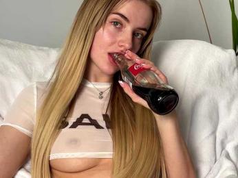 PickBlond webcam model stream image