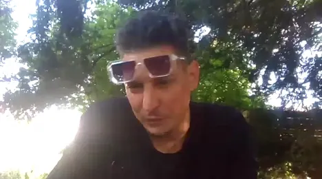 ARTANIS20 webcam model stream image