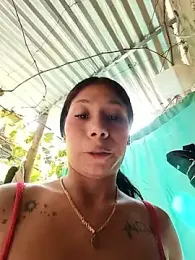 Rous-squir webcam model stream image