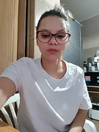 Tasty_Shape webcam model stream image