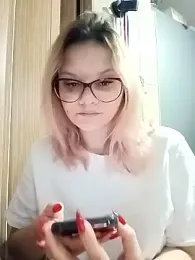 Tasty_Shape webcam model stream image