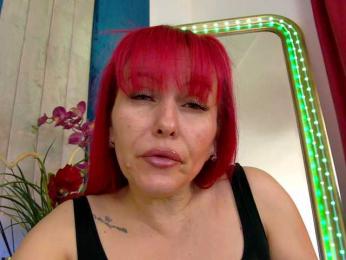 Foxxxy-MILF webcam bongacams model stream image