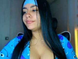 layla-nicols webcam model stream image