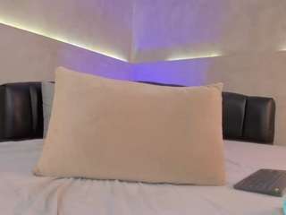 nicolettee1 webcam camsoda model stream image