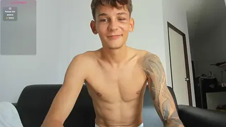 MiracleCam webcam model stream image