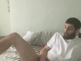 pantslesstraveler_plt webcam model stream image