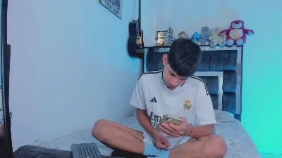 naughty_daniel webcam cam4 model stream image