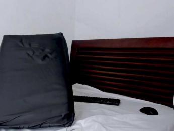 vanessaasquirt webcam model stream image