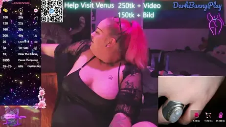 DarkBunnyPlay webcam model stream image