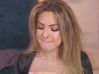 NayaQuinn webcam bongacams model stream image