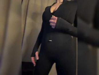 Alisaerorra webcam model stream image