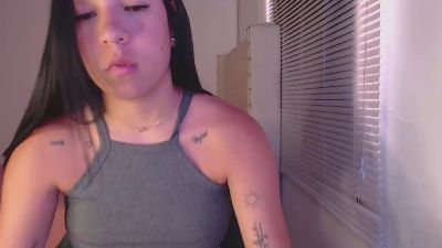 vanessa_hill webcam model stream image