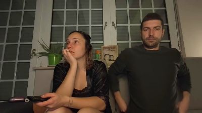 Jeunecouple3227 webcam cam4 model stream image