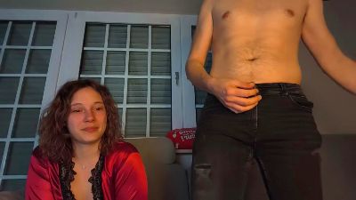 Jeunecouple3227 webcam cam4 model stream image