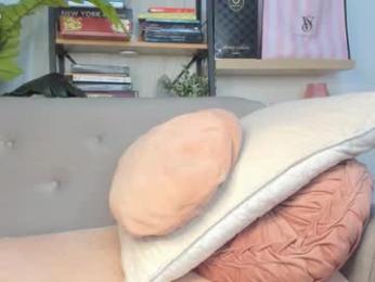 goofyshygirl1 webcam chaturbate model stream image