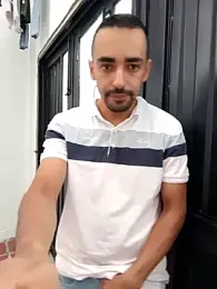 stivenlujan69 webcam model stream image