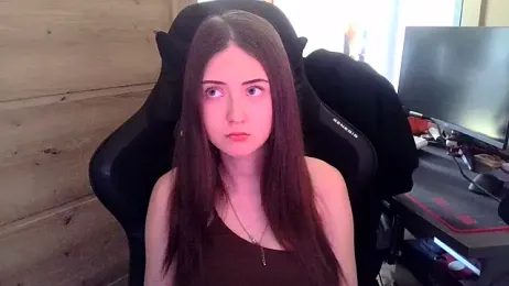 karlaluuvv webcam model stream image