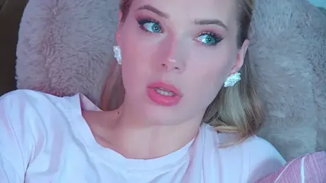 GentleRossi webcam model stream image