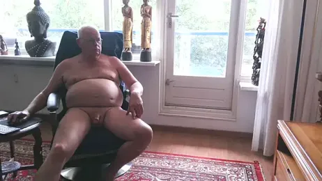 Exhib070 webcam model stream image