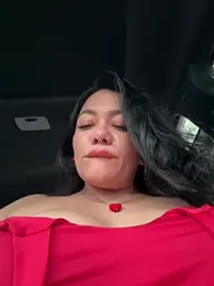 Abril10_ webcam model stream image