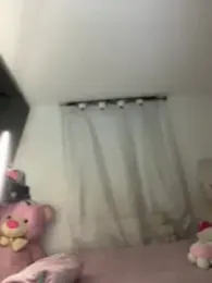 Emmily_19 webcam model stream image