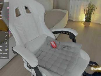 LuckyLady01 webcam model stream image