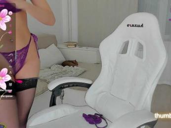 LuckyLady01 webcam model stream image