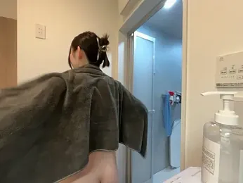 Gokujyo-Namanaka webcam stripchat model stream image