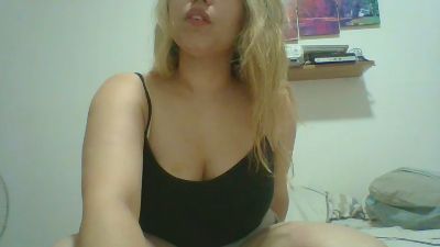 Almaevans webcam model stream image
