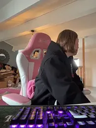 Daisy_Michto_Officiel webcam model stream image